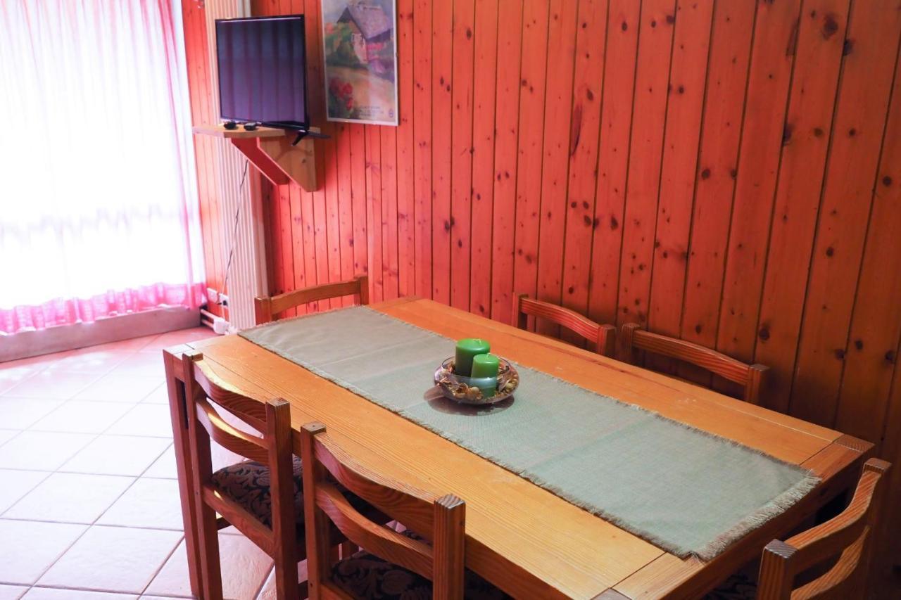 Res. Sole Alto Appartamenti Solandra Медзана Екстериор снимка