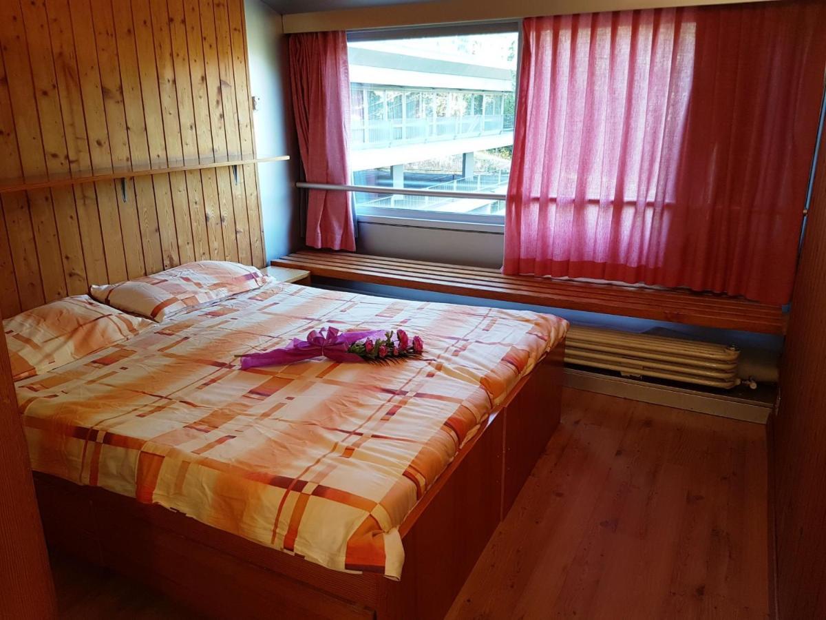 Res. Sole Alto Appartamenti Solandra Медзана Екстериор снимка
